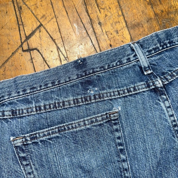 Wrangler Jeans Mens 40x32 Blue Denim Relaxed Fit Straight Leg Medium Wash Pocket - Picture 9 of 10